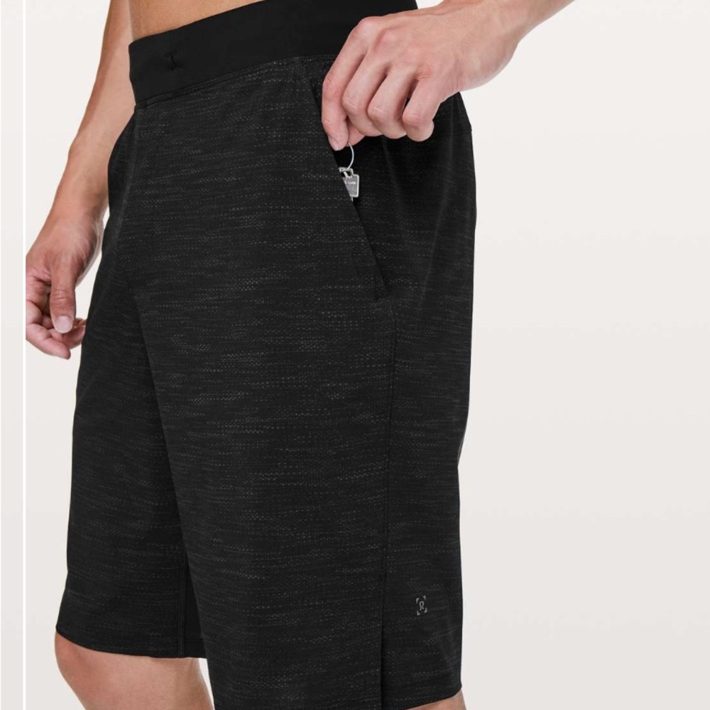 lululemon athletica Men's Black Heather Athletic Shorts